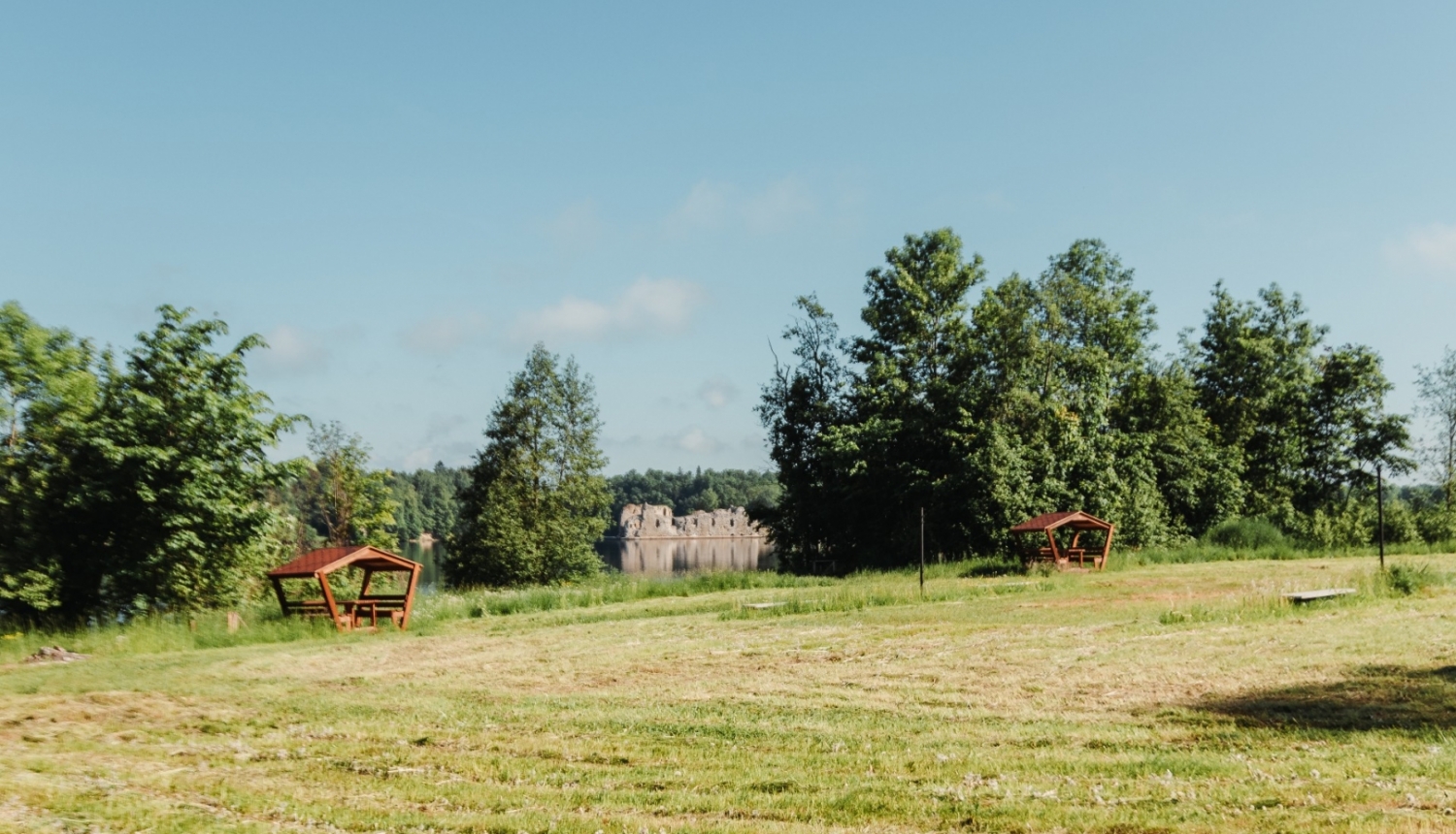 Nojumes ar skatu uz Kokneses pilsdrupām